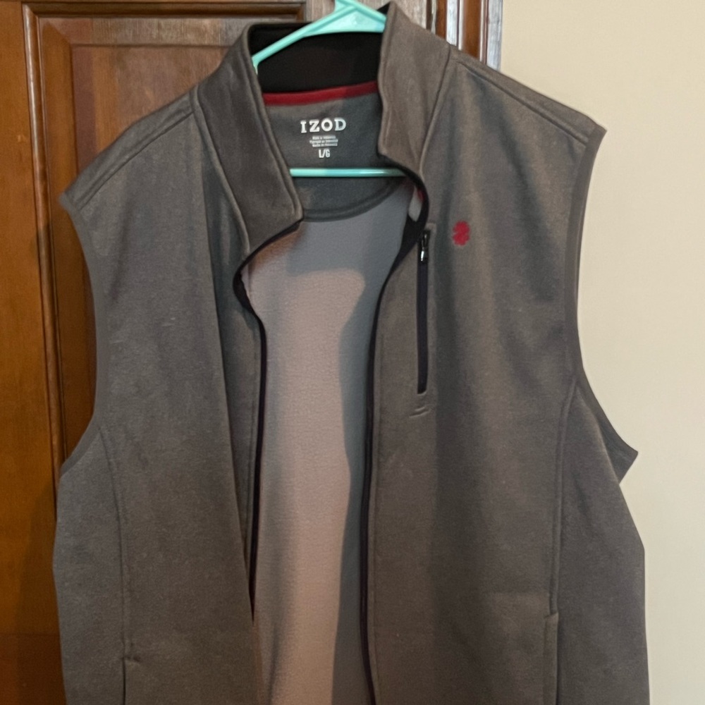 IZOD Vest